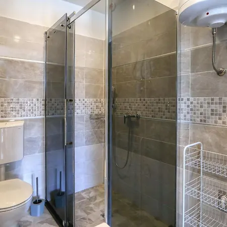 Vienna With Jacuzzi Διαμέρισμα *