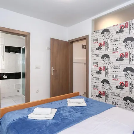 Vienna With Jacuzzi * Ζαντάρ